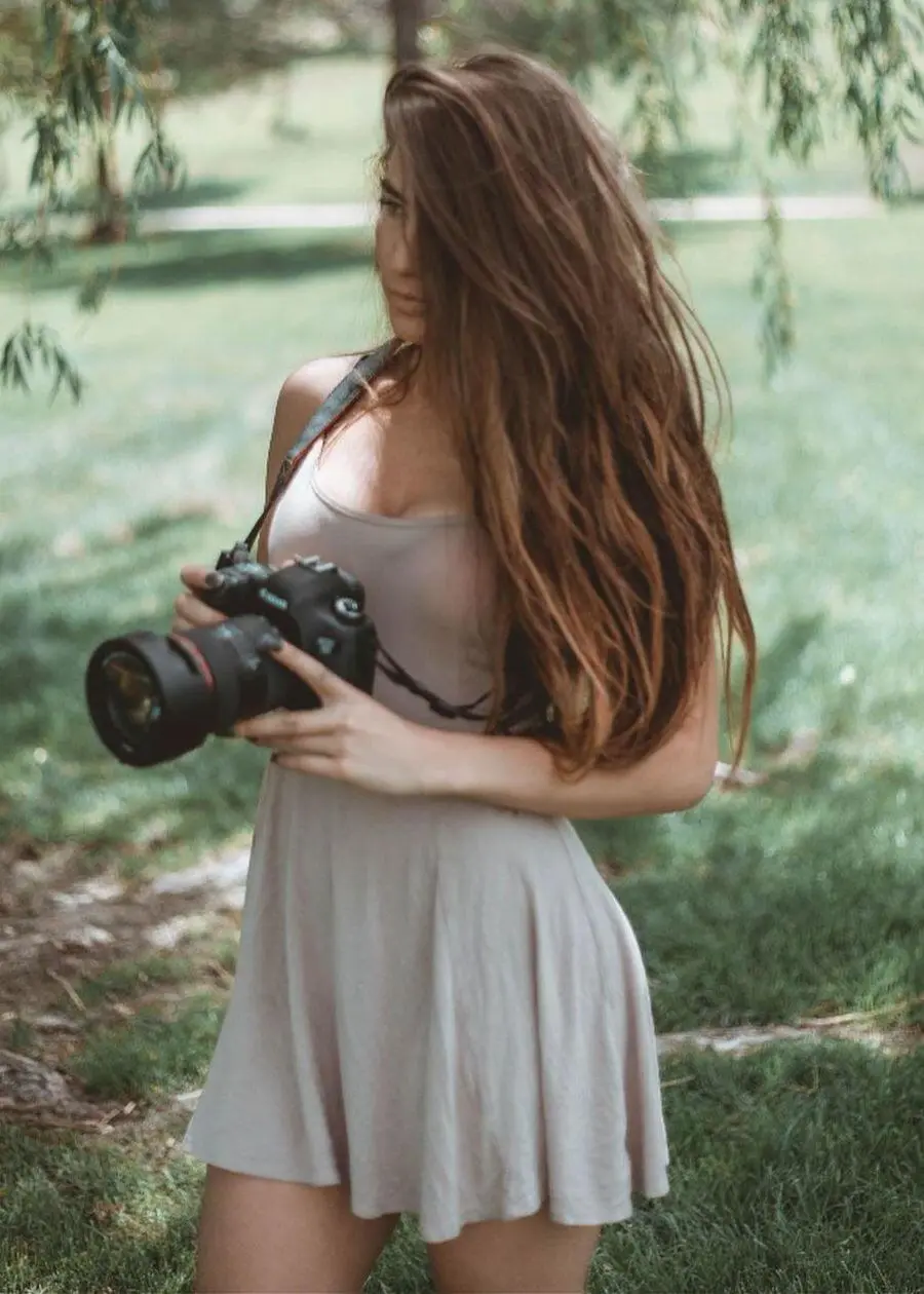 Escort Model Skylyn Beaty - 7