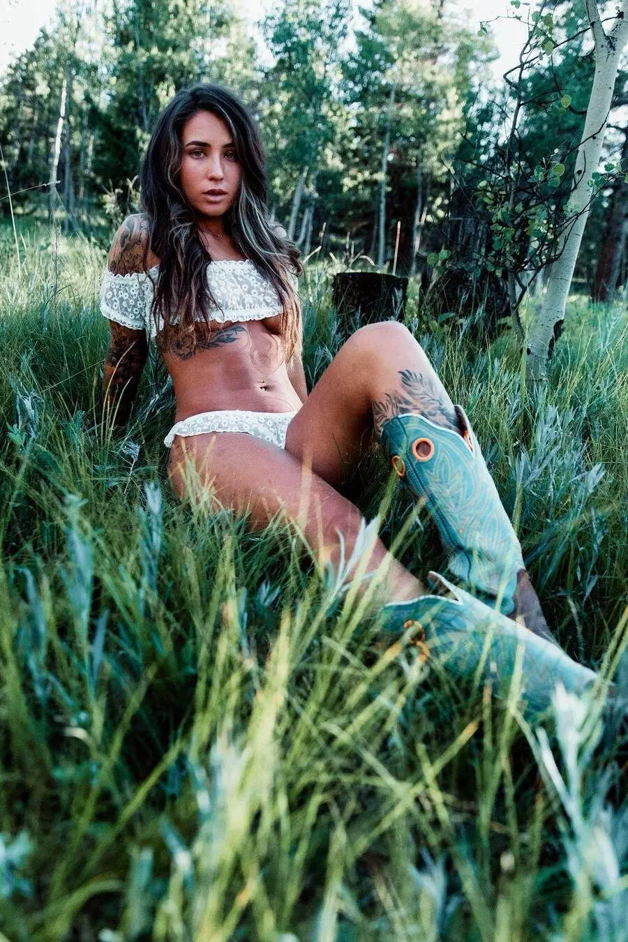 Escort Model Skylyn Beaty - 9