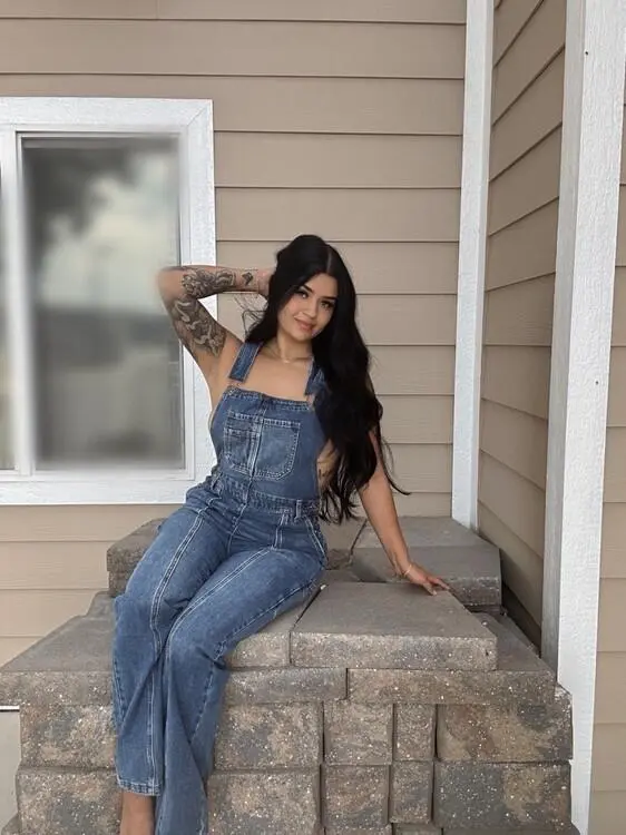 Escort Model SophieMoon - 3