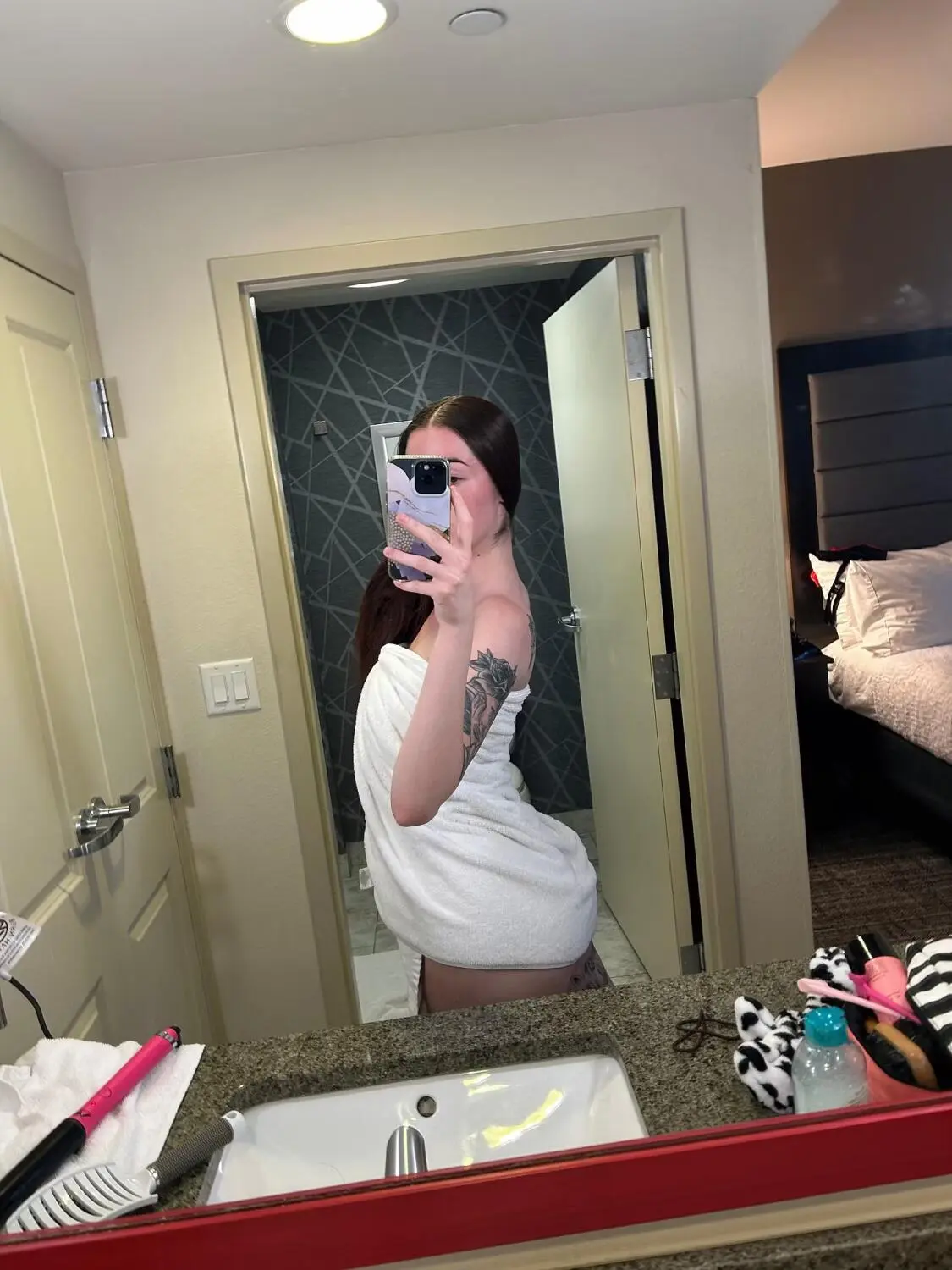 Escort Model Starrgirl