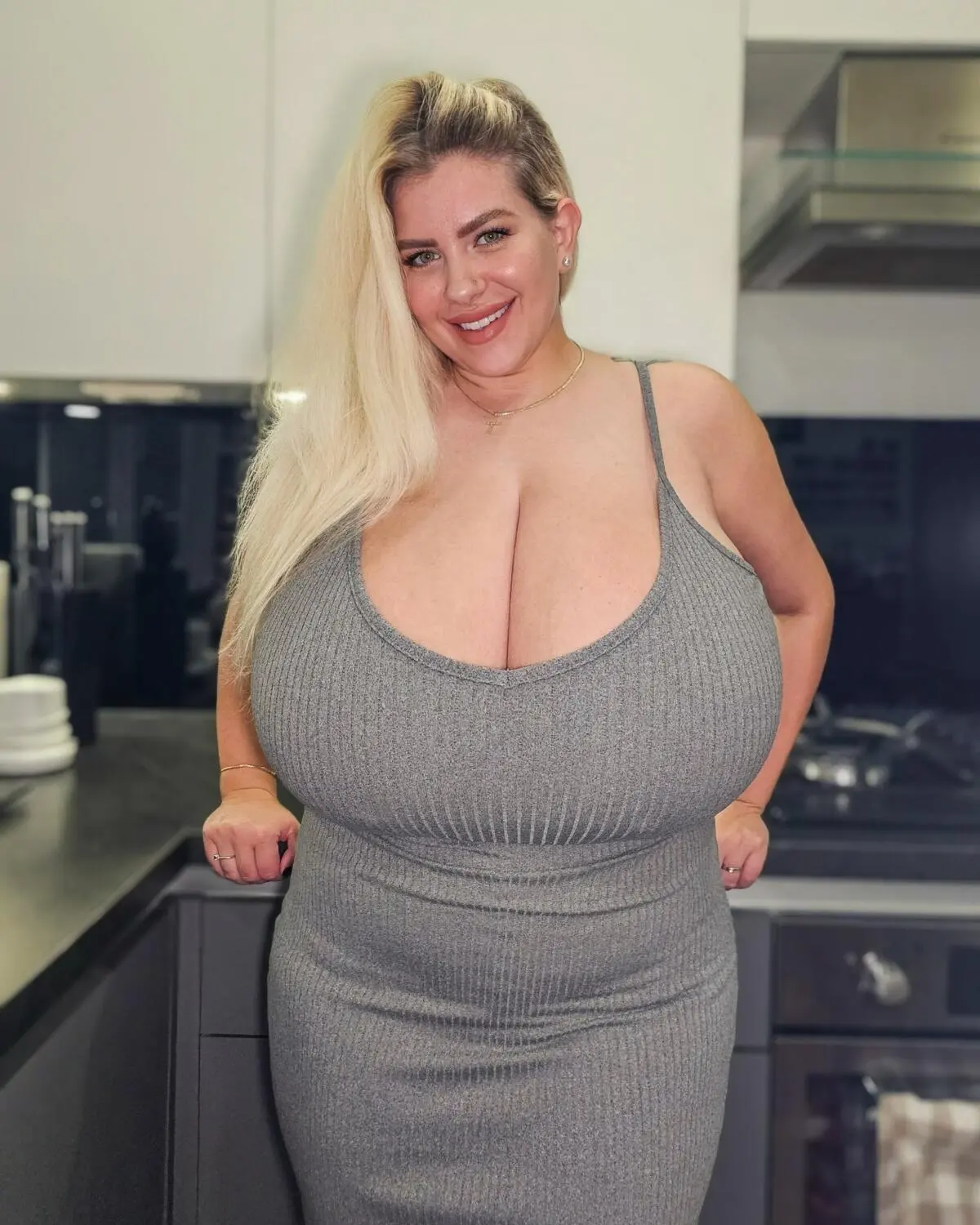 Escort Model Tamaradido - 8