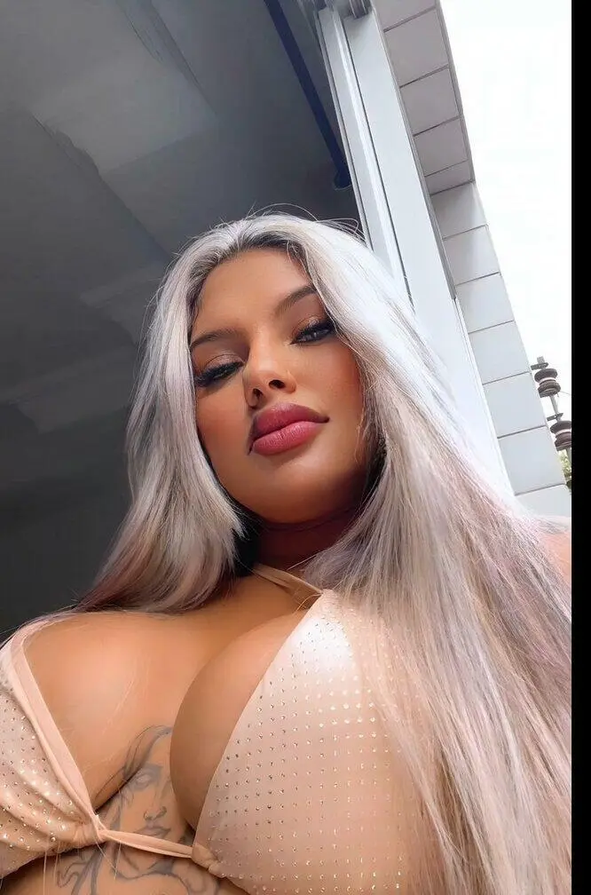 Escort Model Thaina