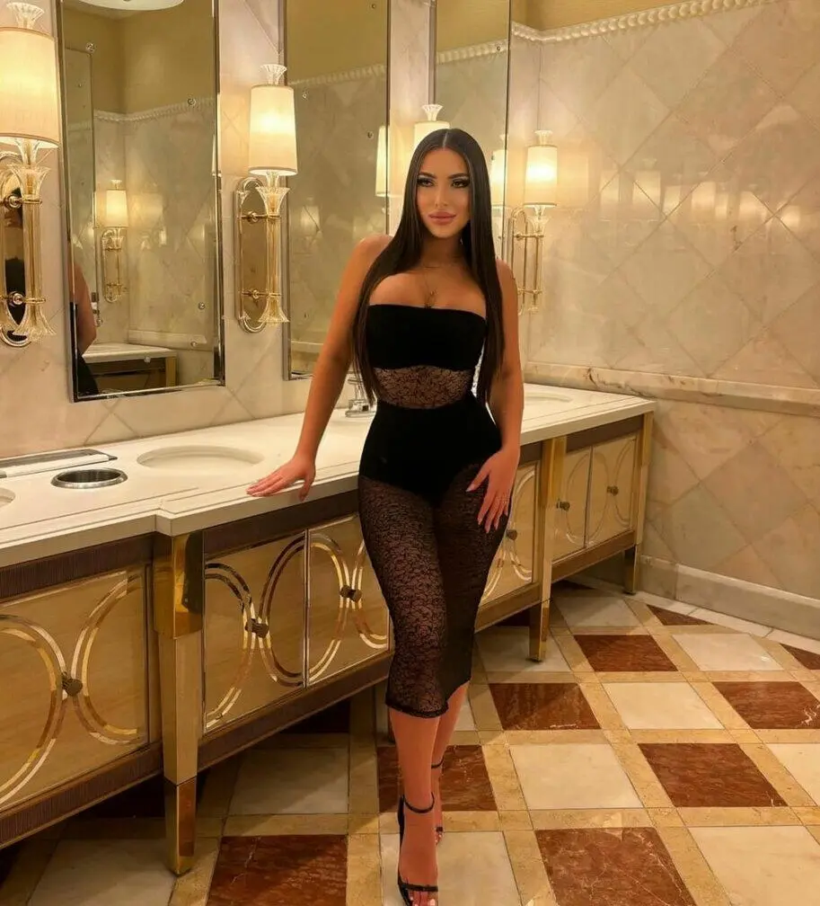 Escort Model Thifany Wilson - 5