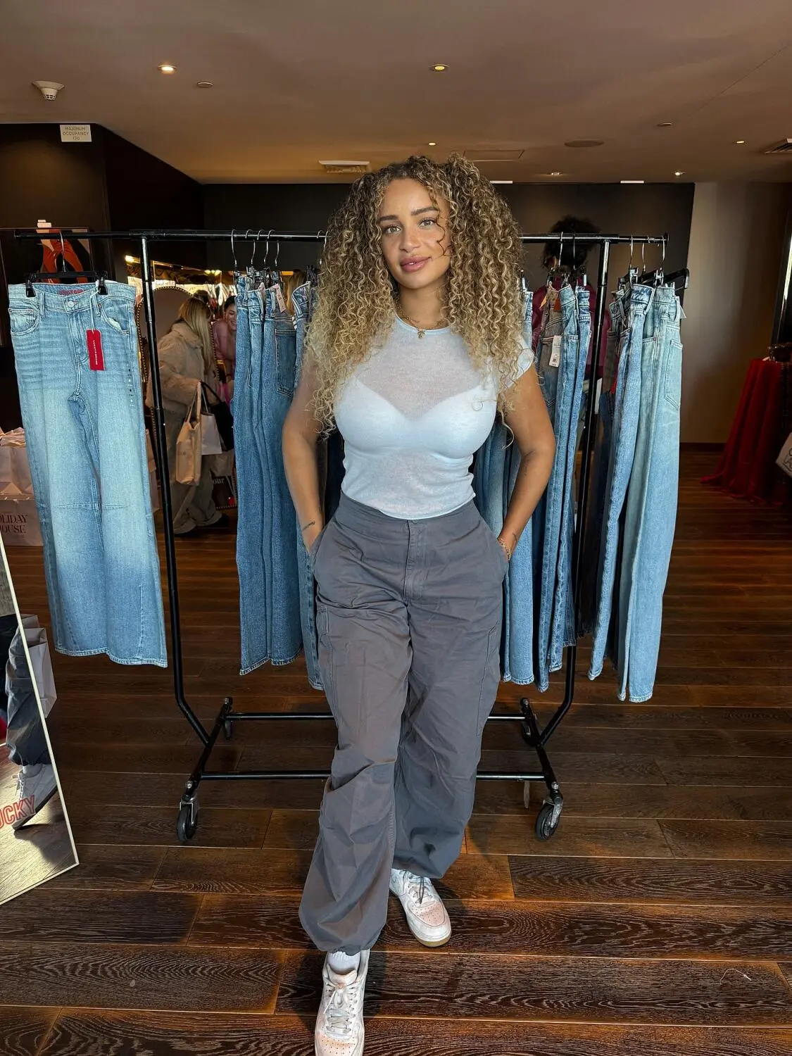 Escort Model Tori Green - 6