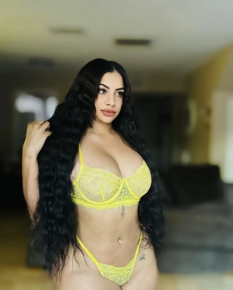 Escort Model Vanessa