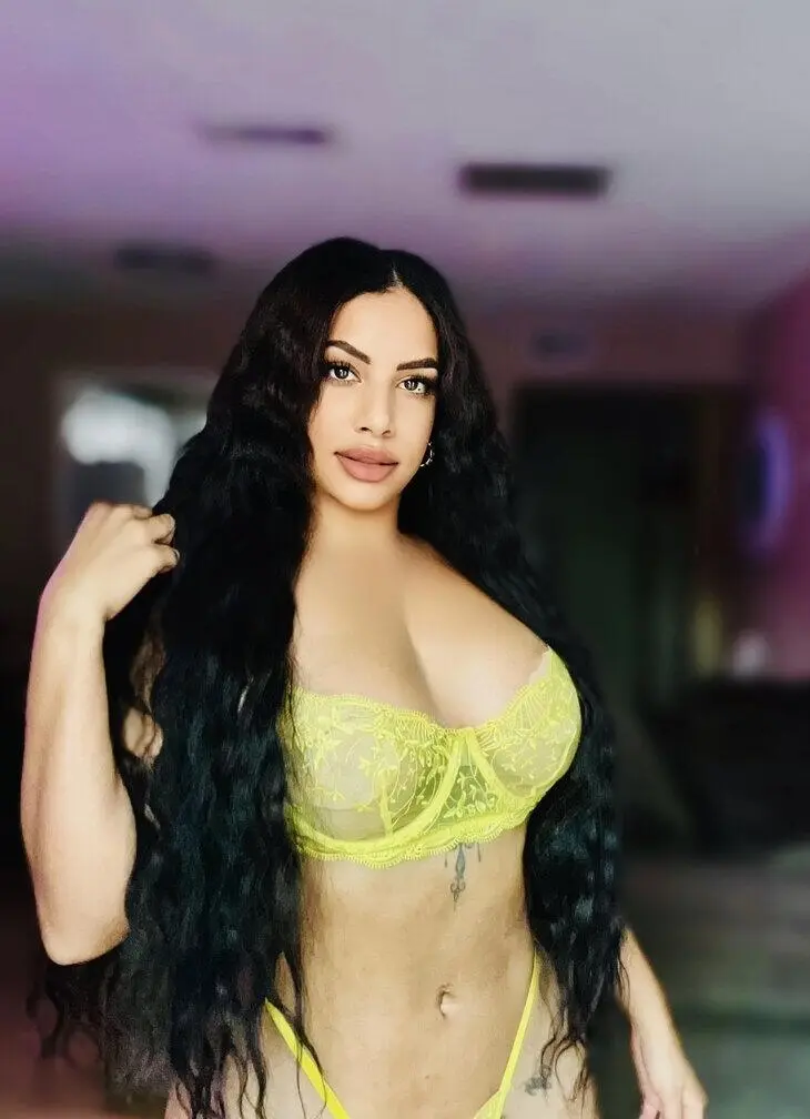 Escort Model Vanessa - 5
