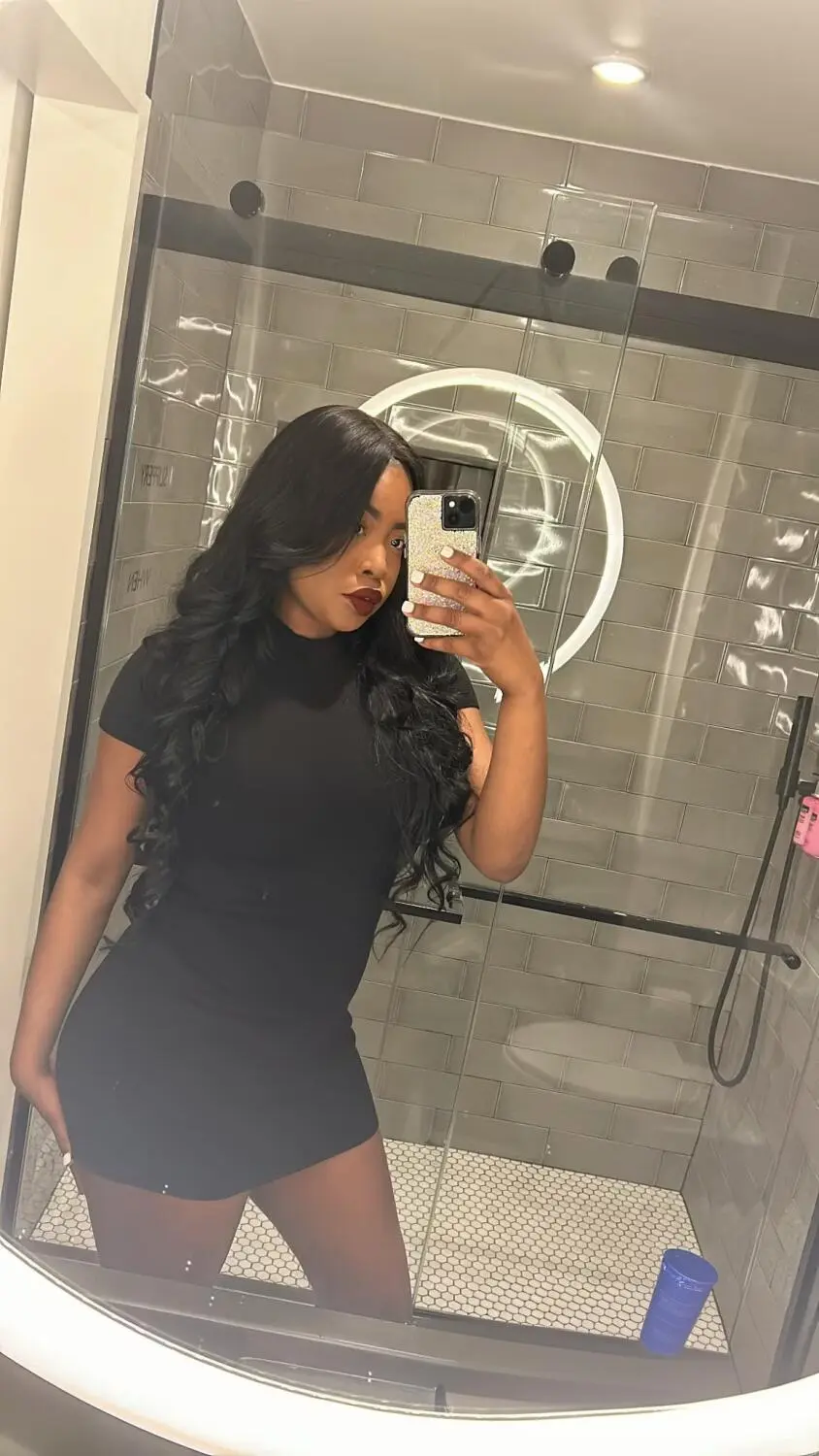 Escort Model Victoria