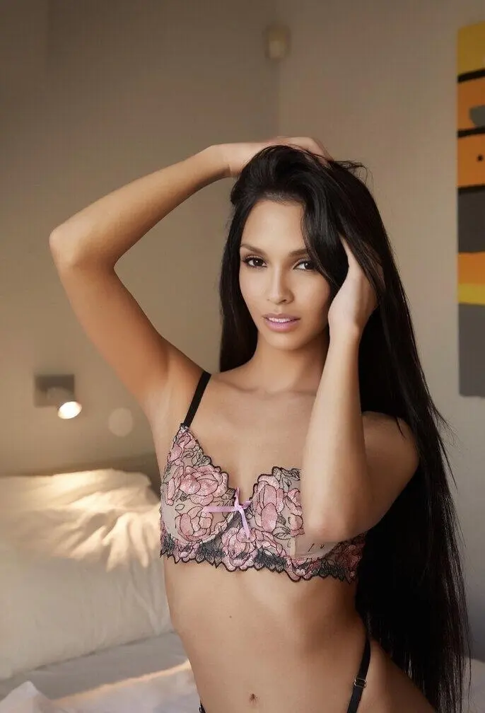 Escort Model Vlada - 2