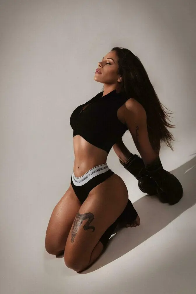 Escort Model Ximena Arias