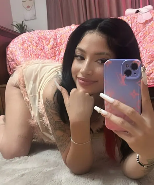 Escort Model ZoeySummers - 15